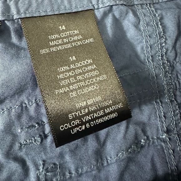 Norma Kamali Cargo Crop Pants - Picture 5 of 9